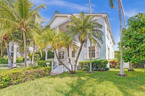 Casa en venta en Hollywood, Florida, 4 dormitorios, 250.84 m2 № 1972823 - foto 5