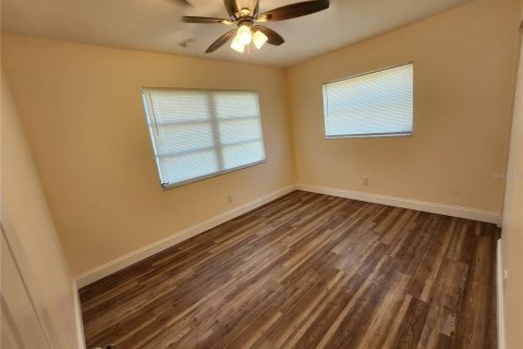Villa ou maison à vendre à Pinellas Park, Floride: 2 chambres, 123.37 m2 № 1907380 - photo 14