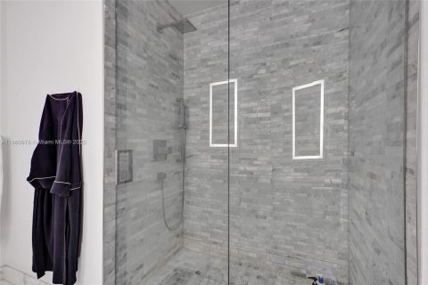 Condominio en venta en Miami, Florida, 1 dormitorio, 94.57 m2 № 1891002 - foto 26