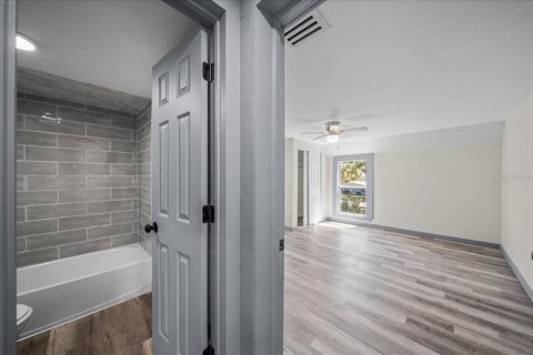 Touwnhouse à vendre à Bradenton, Floride: 4 chambres, 206.99 m2 № 1879623 - photo 27