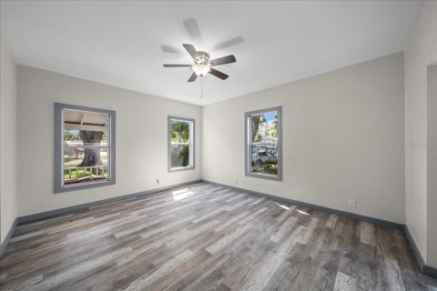 Touwnhouse à vendre à Bradenton, Floride: 4 chambres, 206.99 m2 № 1879623 - photo 17