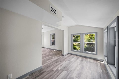 Touwnhouse à vendre à Bradenton, Floride: 4 chambres, 206.99 m2 № 1879623 - photo 9