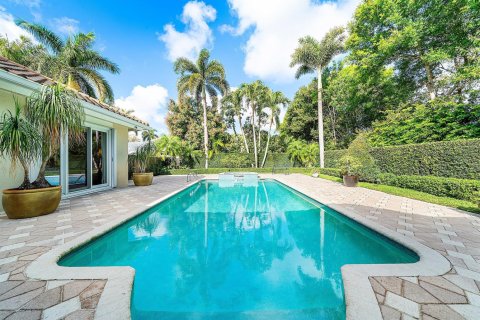 House in Boynton Beach, Florida 5 bedrooms, 345.41 sq.m. № 2181849 - photo 13