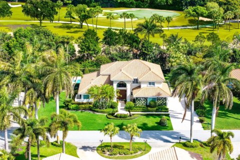 House in Boynton Beach, Florida 5 bedrooms, 345.41 sq.m. № 2181849 - photo 17