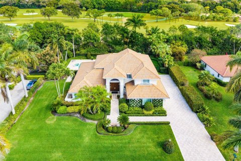 House in Boynton Beach, Florida 5 bedrooms, 345.41 sq.m. № 2181849 - photo 4