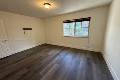 Adosado en venta en Miramar, Florida, 3 dormitorios, 137.59 m2 № 2040529 - foto 14