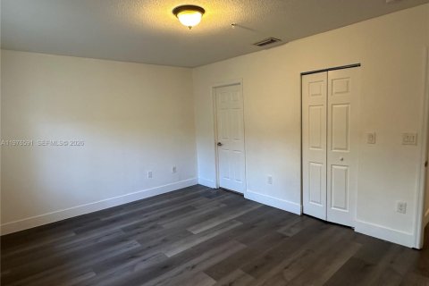 Adosado en venta en Miramar, Florida, 3 dormitorios, 137.59 m2 № 2040529 - foto 15