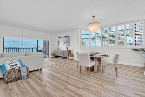 Copropriété à vendre à Clearwater, Floride: 2 chambres, 124.49 m2 № 1806770 - photo 16