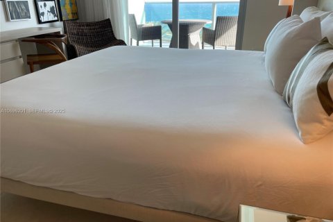 Снять в аренду квартиру в Холливуд, Флорида 1 спальня, № 1983240 - фото 21