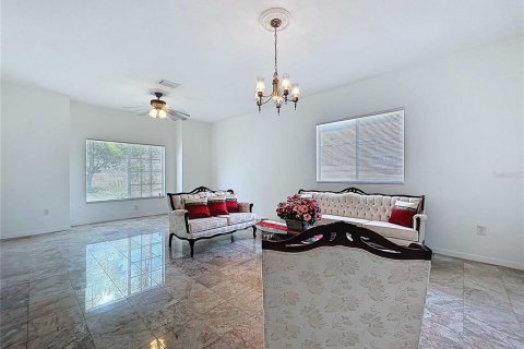 Casa en venta en Valrico, Florida, 3 dormitorios, 204.38 m2 № 1885181 - foto 19