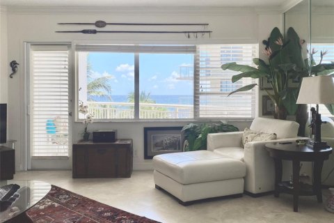 Copropriété à vendre à Pompano Beach, Floride: 1 chambre, 60.39 m2 № 2182975 - photo 4
