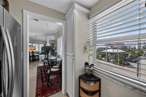 Copropriété à vendre à Pompano Beach, Floride: 1 chambre, 60.39 m2 № 2182975 - photo 15