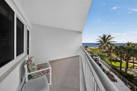 Copropriété à vendre à Pompano Beach, Floride: 1 chambre, 60.39 m2 № 2182975 - photo 6