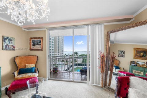 Condo in Miami, Florida, 1 bedroom  № 1951116 - photo 4