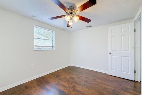 Villa ou maison à vendre à Port Richey, Floride: 3 chambres, 109.25 m2 № 2389170 - photo 16