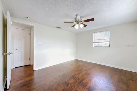 Villa ou maison à vendre à Port Richey, Floride: 3 chambres, 109.25 m2 № 2389170 - photo 23