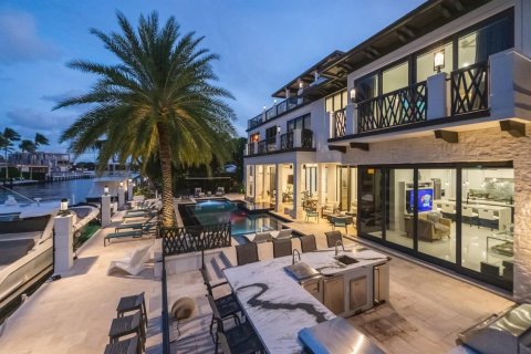 Casa en venta en Fort Lauderdale, Florida, 6 dormitorios, 762.36 m2 № 2081877 - foto 13