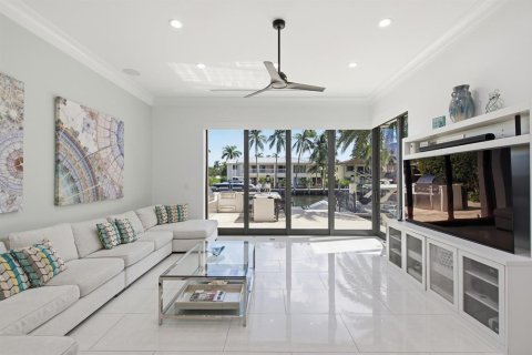 Casa en venta en Fort Lauderdale, Florida, 6 dormitorios, 762.36 m2 № 2081877 - foto 21