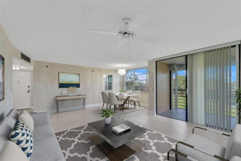 Condo à Pembroke Pines, Floride, 2 chambres  № 2084205