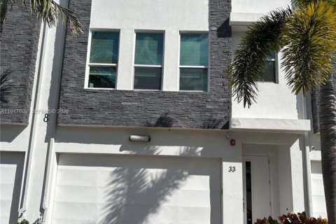 Touwnhouse à Oakland Park, Floride 3 chambres, 199.93 m2 № 2004127