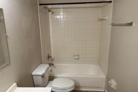 Appartement à louer à Tampa, Floride: 2 chambres, 75.44 m2 № 2101376 - photo 8