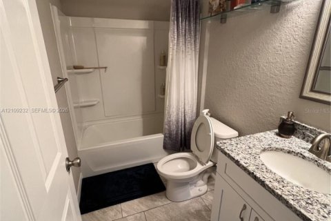 Casa en alquiler en Ocala, Florida, 3 dormitorios, 119.84 m2 № 2422950 - foto 10