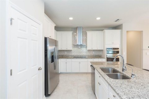 House in Wimauma, Florida 3 bedrooms, 194.63 sq.m. № 1649579 - photo 11