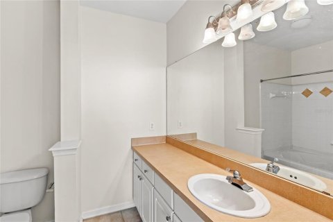 Copropriété à vendre à Orlando, Floride: 2 chambres, 90.39 m2 № 1799988 - photo 16