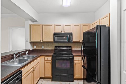 Copropriété à vendre à Orlando, Floride: 2 chambres, 90.39 m2 № 1799988 - photo 6