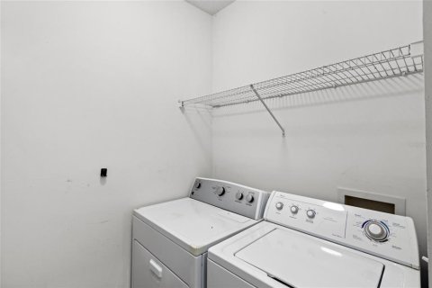 Copropriété à vendre à Orlando, Floride: 2 chambres, 90.39 m2 № 1799988 - photo 23