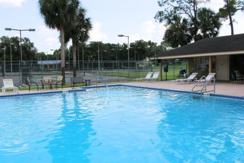 Villa ou maison à vendre à Winter Haven, Floride: 2 chambres, 108.14 m2 № 1813268 - photo 26