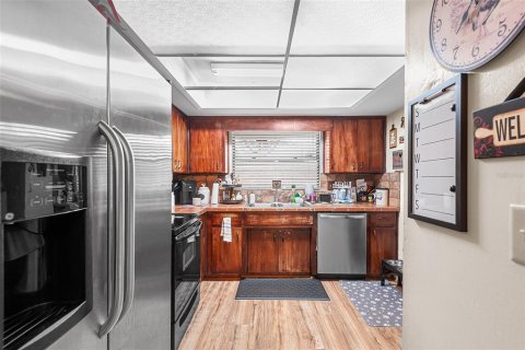 Villa ou maison à vendre à Winter Haven, Floride: 2 chambres, 108.14 m2 № 1813268 - photo 6