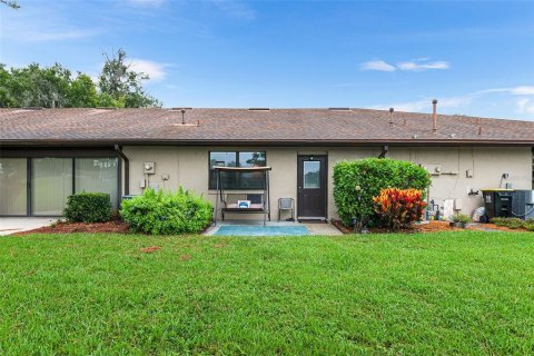 Villa ou maison à vendre à Winter Haven, Floride: 2 chambres, 108.14 m2 № 1813268 - photo 24