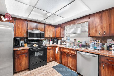 Villa ou maison à vendre à Winter Haven, Floride: 2 chambres, 108.14 m2 № 1813268 - photo 7