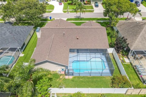House in Palm Harbor, Florida 4 bedrooms, 208.75 sq.m. № 1783516 - photo 21