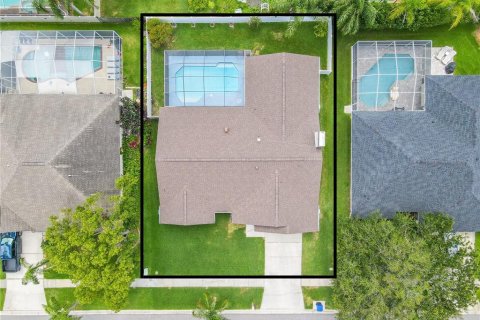 House in Palm Harbor, Florida 4 bedrooms, 208.75 sq.m. № 1783516 - photo 2