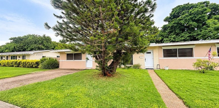 Villa ou maison à Palmetto Bay, Floride 3 chambres, 169.64 m2 № 2402678