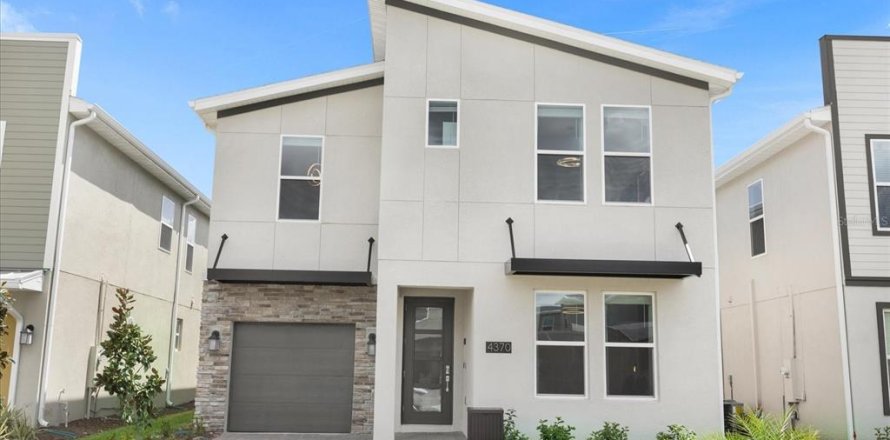 House in Kissimmee, Florida 6 bedrooms, 310.57 sq.m. № 1555408