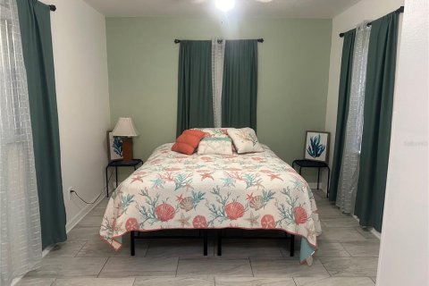 House in Palatka, Florida 3 bedrooms, 105.82 sq.m. № 1781345 - photo 8