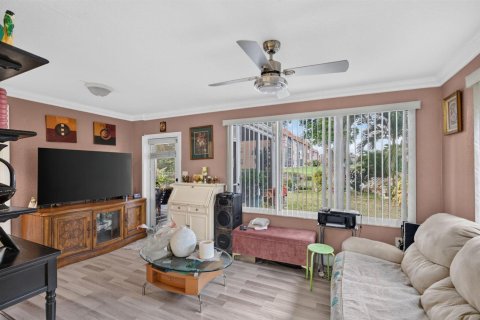 Villa ou maison à vendre à Sunrise, Floride: 3 chambres, 169.64 m2 № 2415625 - photo 19