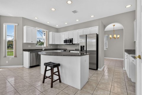 House in Wellington, Florida 5 bedrooms, 293.2 sq.m. № 2178983 - photo 20