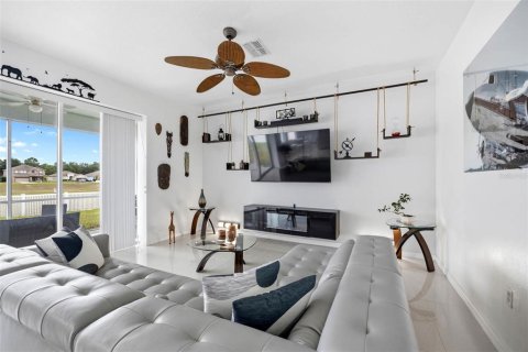 Casa en venta en Spring Hill, Florida, 3 dormitorios, 250.28 m2 № 2233901 - foto 20