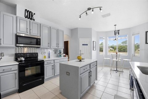 Casa en venta en Spring Hill, Florida, 3 dormitorios, 250.28 m2 № 2233901 - foto 13