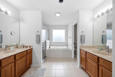 Casa en venta en Spring Hill, Florida, 3 dormitorios, 250.28 m2 № 2233901 - foto 30