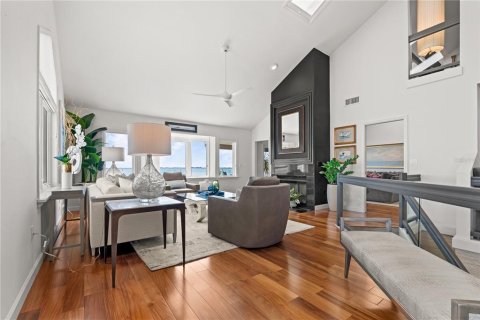 Condo in Bradenton, Florida, 3 bedrooms № 2115383 - photo 9