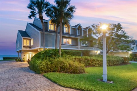 Condo in Bradenton, Florida, 3 bedrooms № 2115383