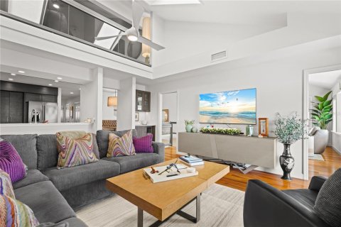 Condo in Bradenton, Florida, 3 bedrooms № 2115383 - photo 13