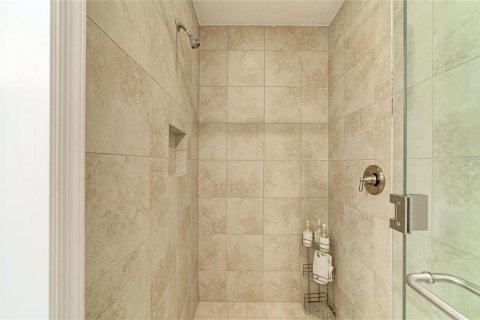 Condo in Bradenton, Florida, 2 bedrooms  № 2378372 - photo 29