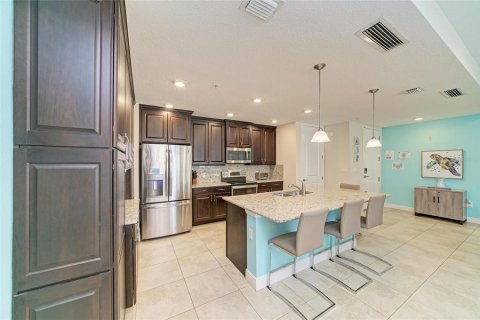 Condo in Bradenton, Florida, 2 bedrooms  № 2378372 - photo 19