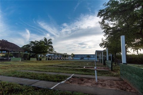 Terreno en venta en Punta Gorda, Florida № 2143719 - foto 13